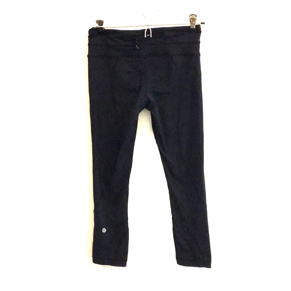 Lululemon leggings black size 4